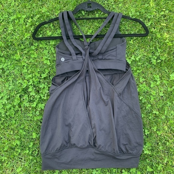 Lululemon Nouveau Limits Tank - Picture 4 of 8